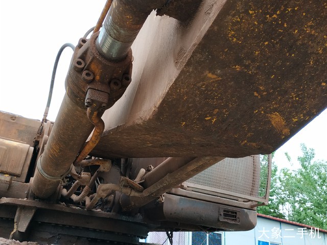 现代 R455LC-7 挖掘机