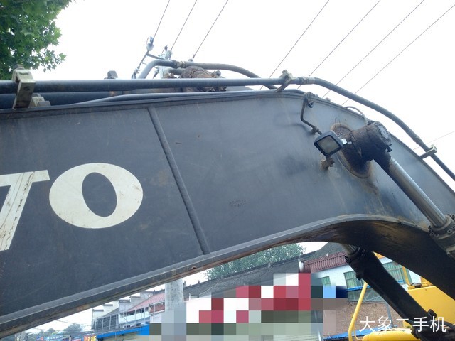 沃尔沃 EC210BLC 挖掘机