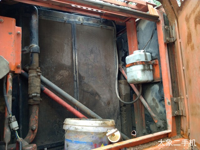 斗山 DH220LC-7 挖掘机