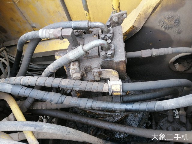 小松 PC220-7 挖掘机