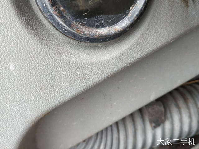 现代 R80-7 挖掘机