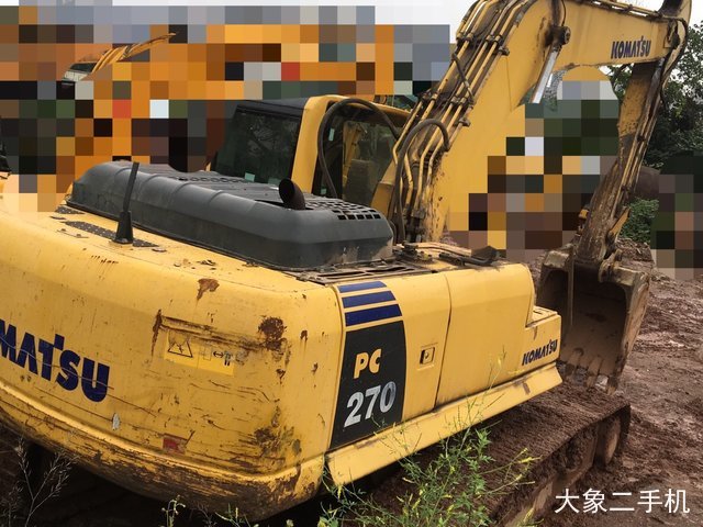 小松 PC240LC-8 挖掘机