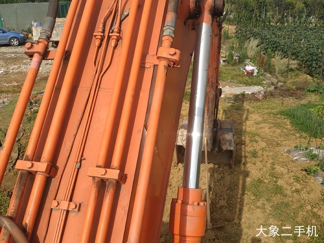 斗山 DH200-5 挖掘机