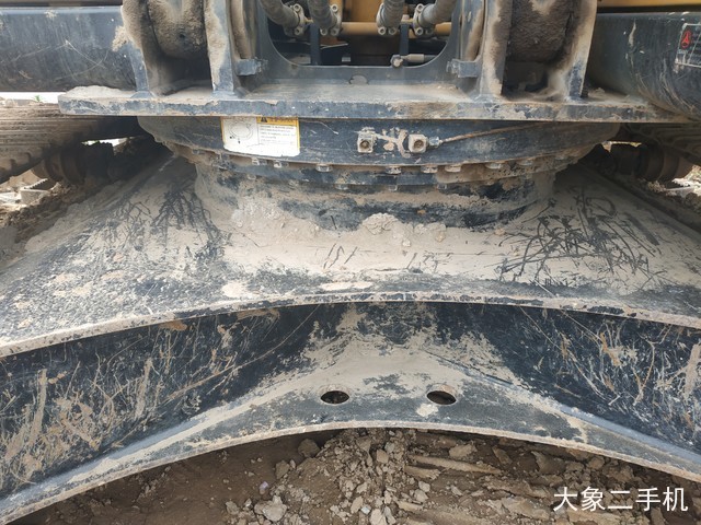 三一重工 SY215C-9 挖掘机