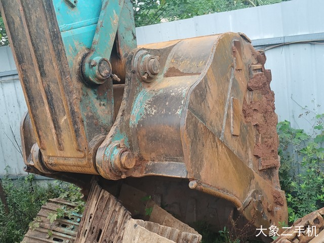 神钢 SK480LC-8 挖掘机