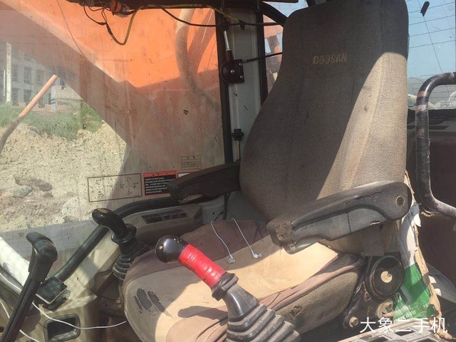 斗山 DH500LC-7 挖掘机