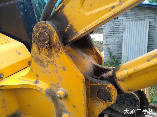 龙工 LG6065 挖掘机