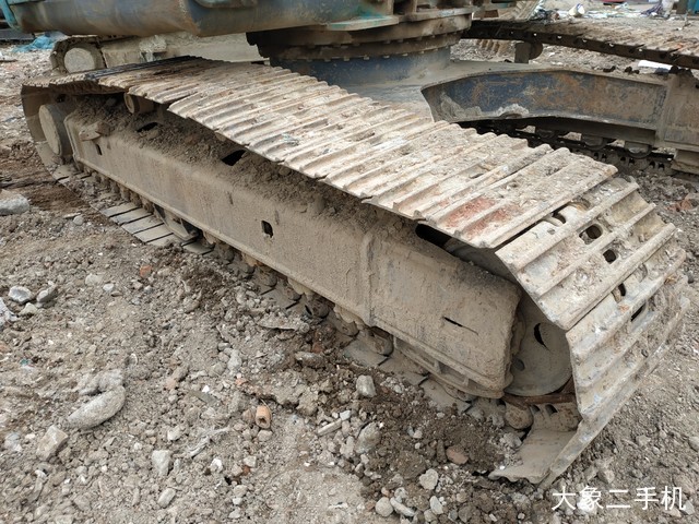 神钢 SK260LC-8 挖掘机