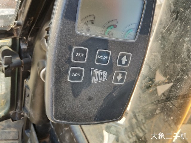 杰西博 JS230LC 挖掘机