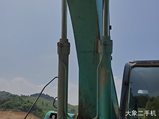 神钢 SK350LC-8 挖掘机