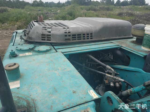 神钢 SK350LC-8 挖掘机