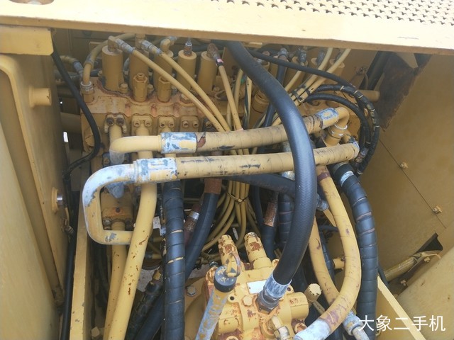 卡特彼勒 320C 挖掘机