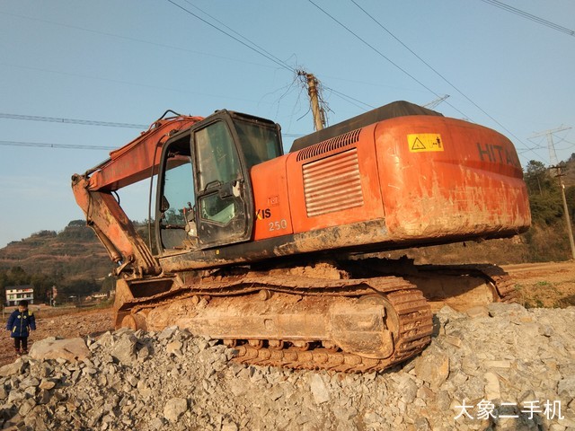 日立 ZX250LC-3 挖掘机