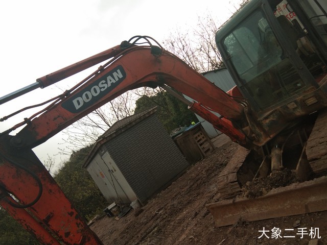 斗山 DH60-7 挖掘机