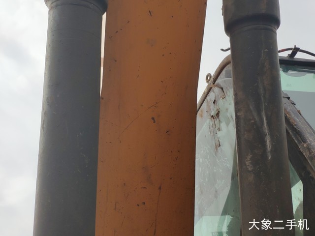 三一重工 SY235C 挖掘机