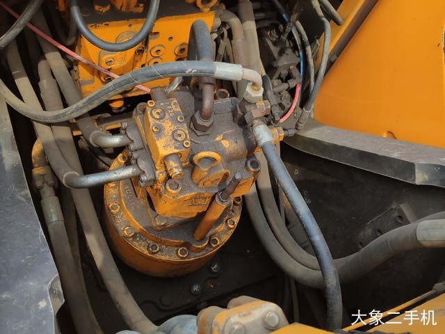 三一重工 SY235C-8S 挖掘机