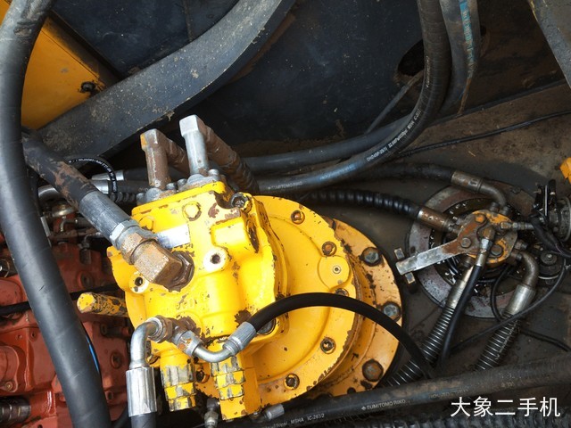 现代 R265LC-7 挖掘机
