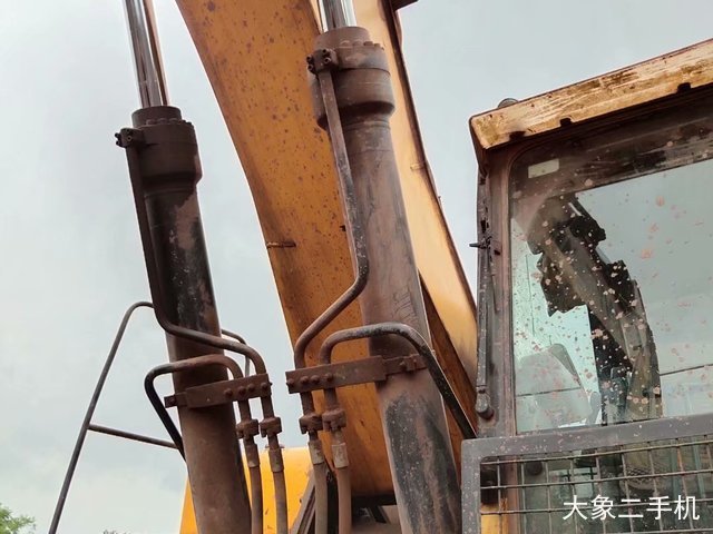 三一重工 SY385C 挖掘机