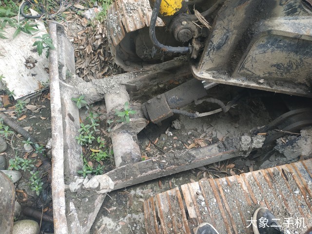 现代 R60-7 挖掘机