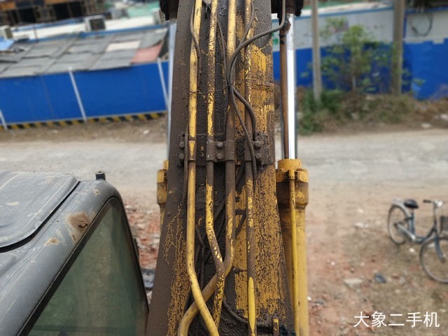 住友 SH240-5 挖掘机