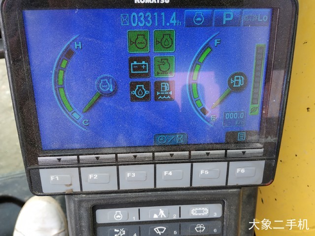 小松 PC220-8M0 挖掘机
