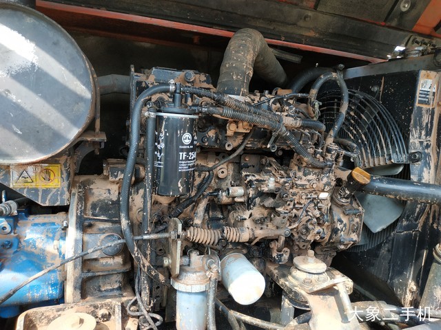 斗山 DX80 挖掘机