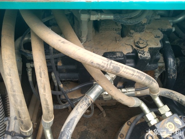 神钢 SK460-8 挖掘机