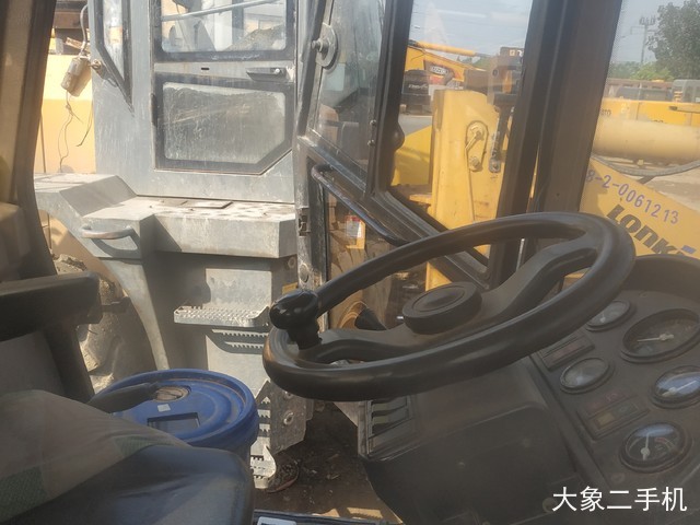 洛阳路通 LT620B 压路机