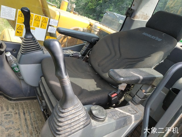 小松 PC130-8M0 挖掘机
