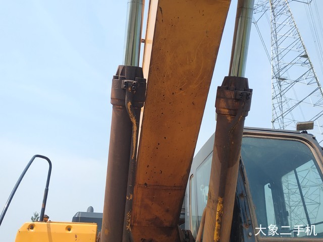 现代 R455LC-7 挖掘机