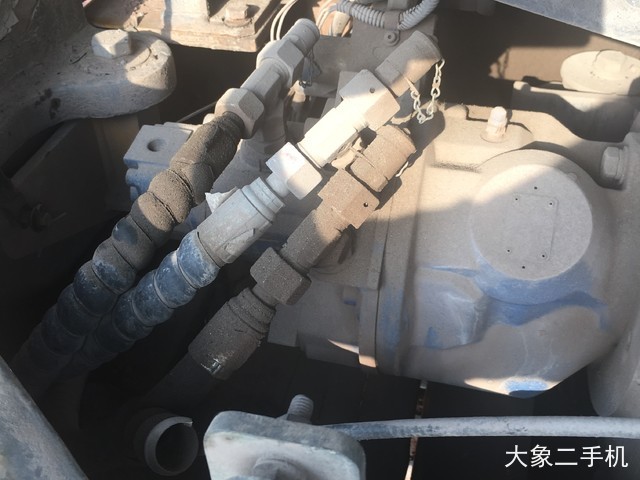 徐工 XE60 挖掘机