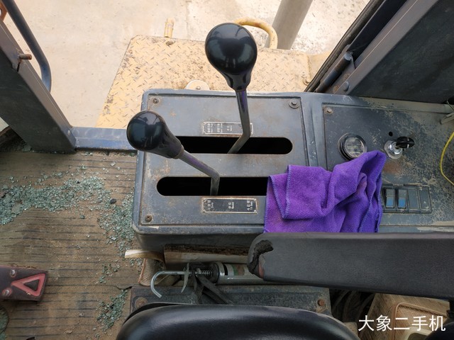 柳工 CLG855 装载机