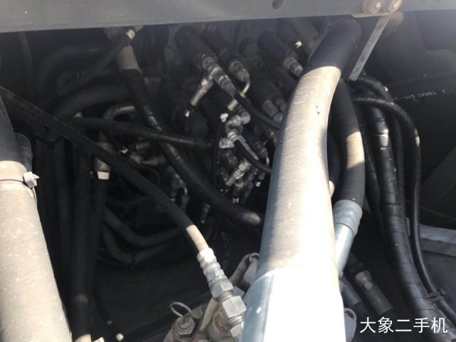 住友 SH200-5 挖掘机