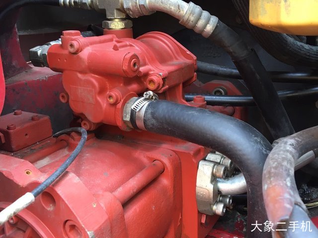 竹内 TB135 挖掘机