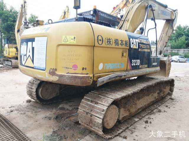卡特彼勒 323D液压 挖掘机
