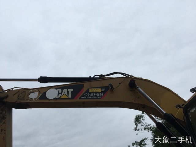 卡特彼勒 330D2L液压 挖掘机