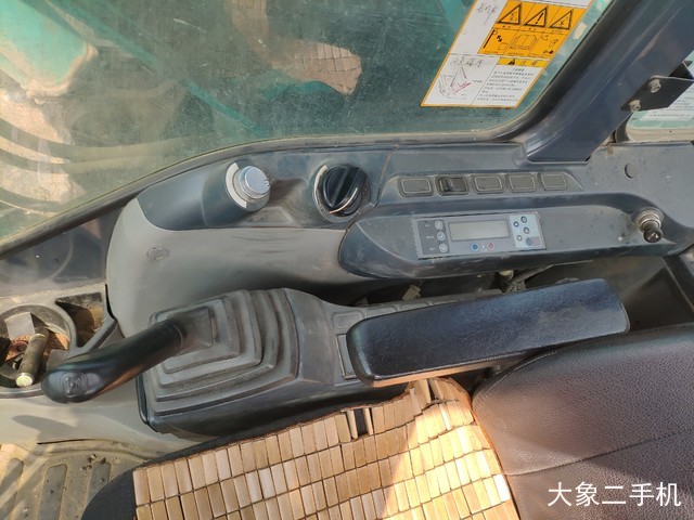 神钢 SK250LC-8 挖掘机
