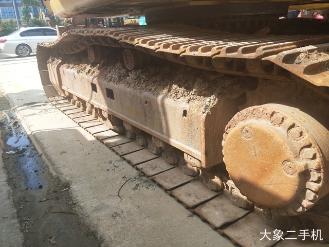 卡特彼勒 329DL 挖掘机