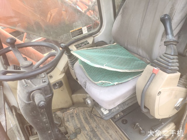 斗山 DH150W-7 挖掘机