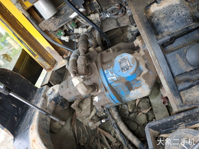 现代 R60-7 挖掘机