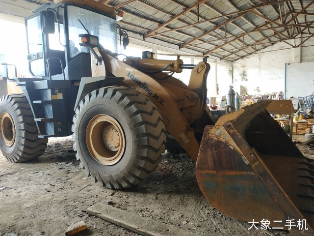 龙工 LG853B 装载机
