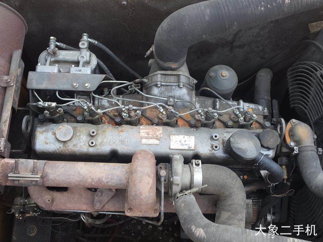 现代 R215-9 挖掘机