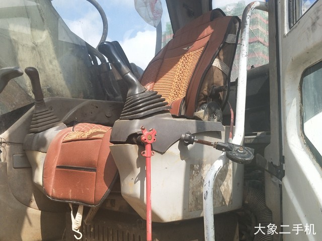 中联重科 ZD230-3 挖掘机