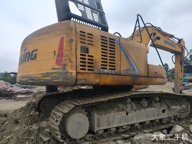 龙工 LG6235 挖掘机