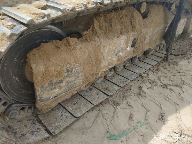 小松 PC220-8 挖掘机