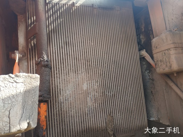 斗山 DH200-5 挖掘机