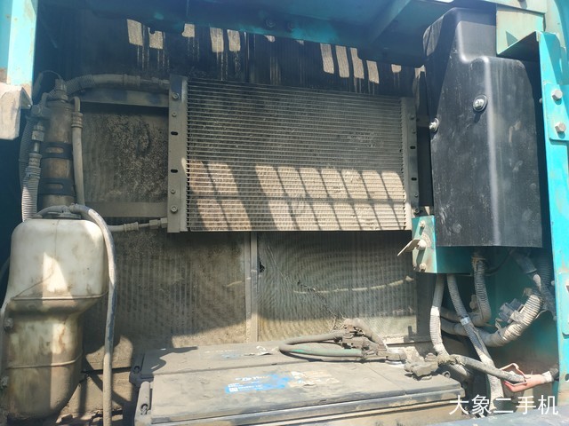 神钢 SK260LC-8 挖掘机