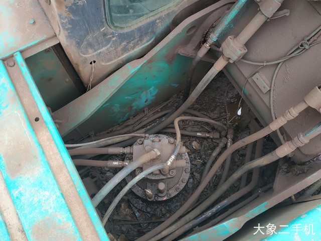 神钢 SK250LC-8 挖掘机