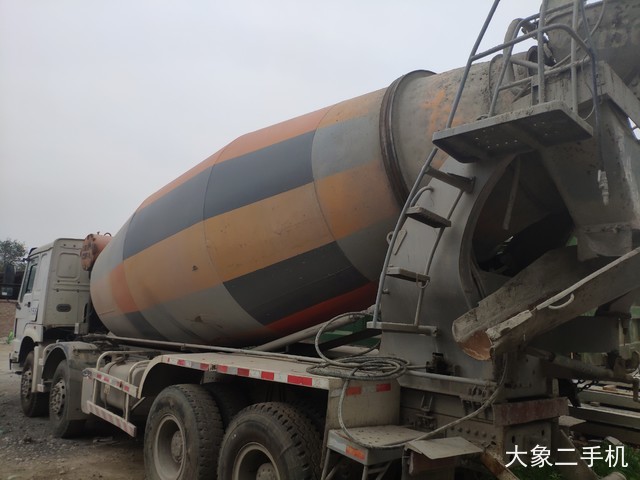 中联重科 ZLJ5315GJBH 搅拌运输车