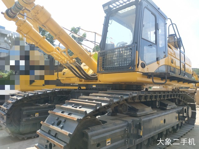 中联重科 ZE700ESP 挖掘机